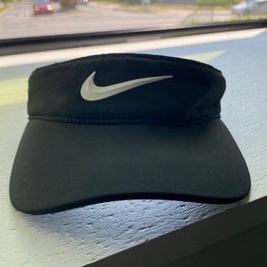 Nike visor